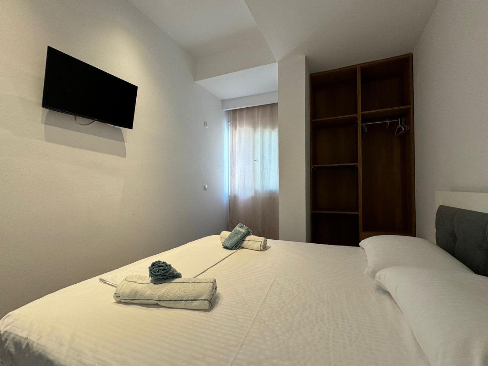 Sulozeqi Apartments Ksamil Bagian luar foto